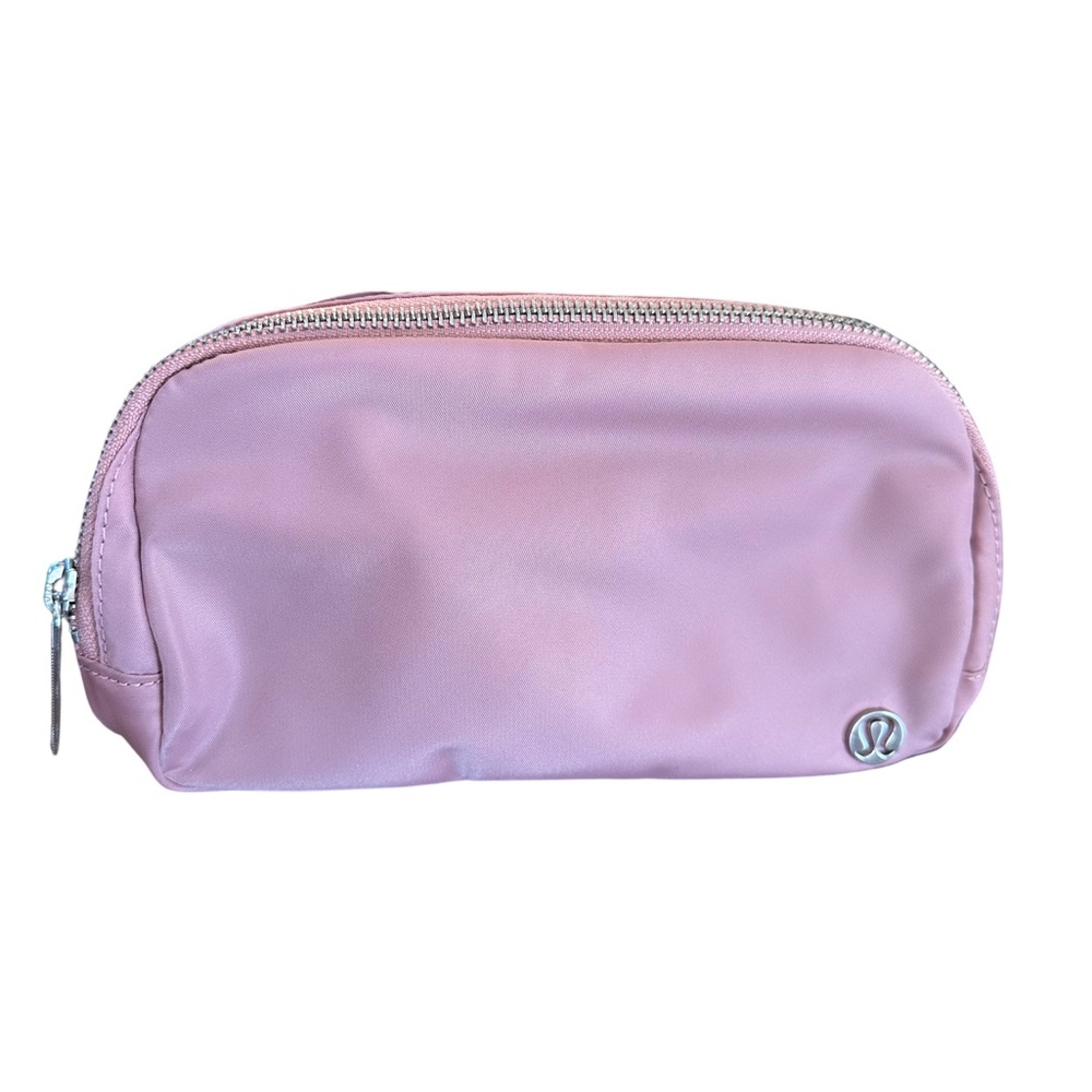 Everywhere Belt Bag